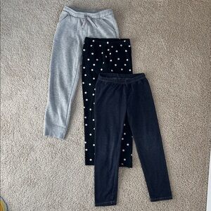 Bundle (3) Girl’s Cat & Jack Gray sweatpants and leggings, 5T